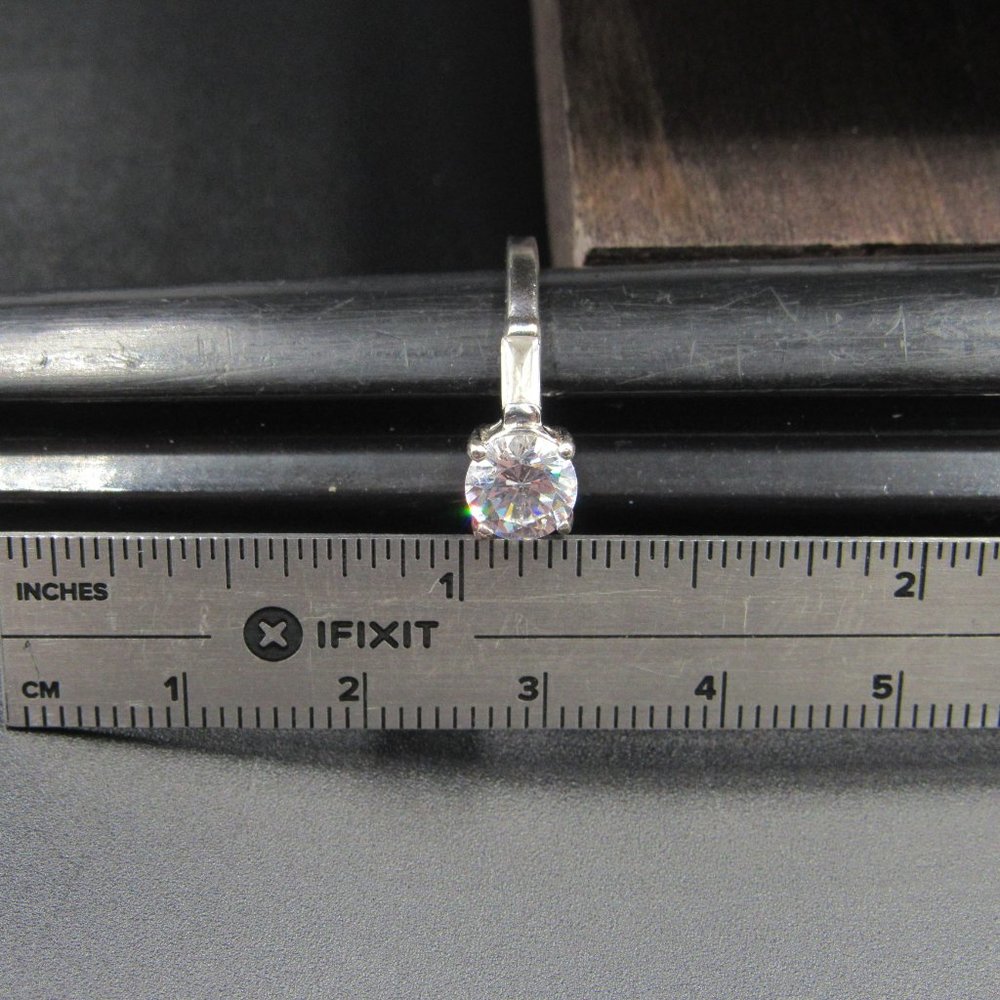 Size 6 Sterling Silver Clear Cubic Zirconia Ring - Picture 7 of 8